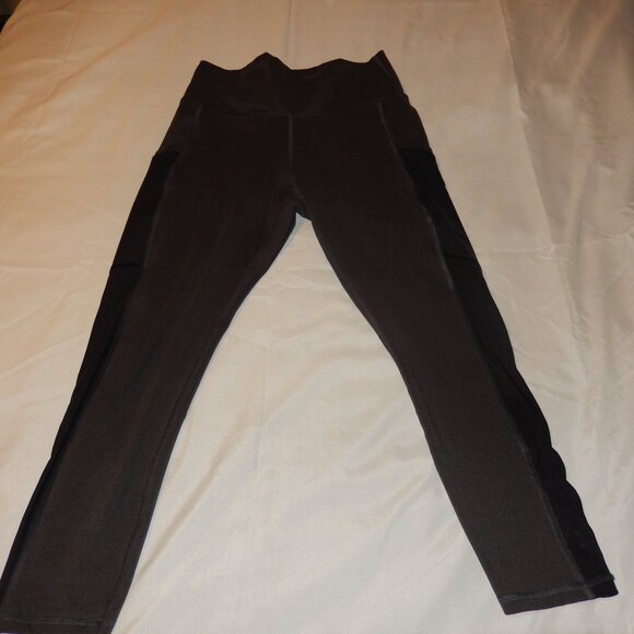 Womens Fabletics - Picture 3 of 5